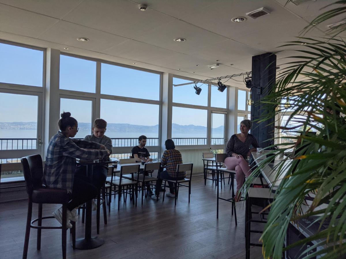 Cote Lac Hostel Evian ภายนอก รูปภาพ