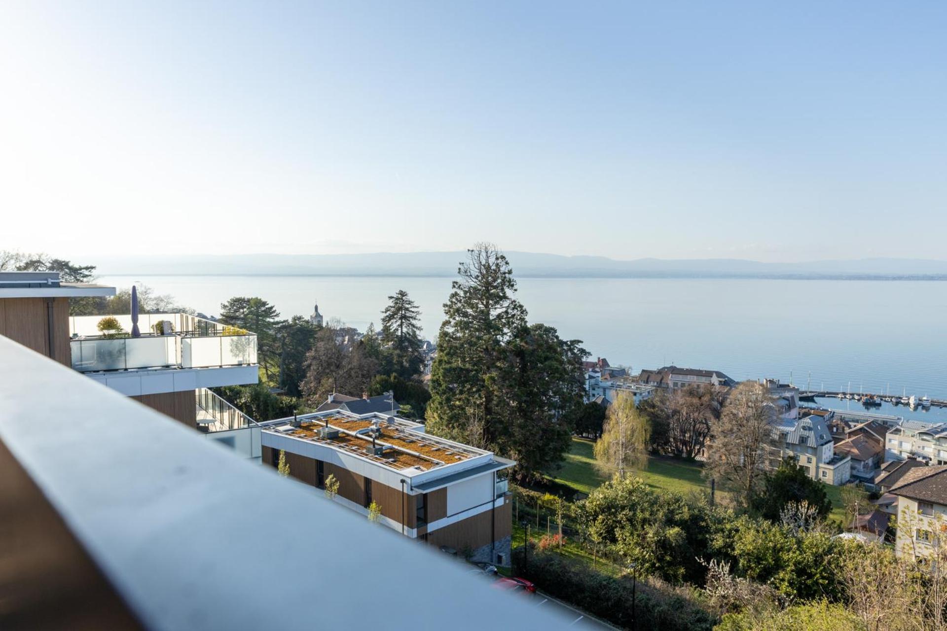 Cote Lac Hostel Evian ภายนอก รูปภาพ