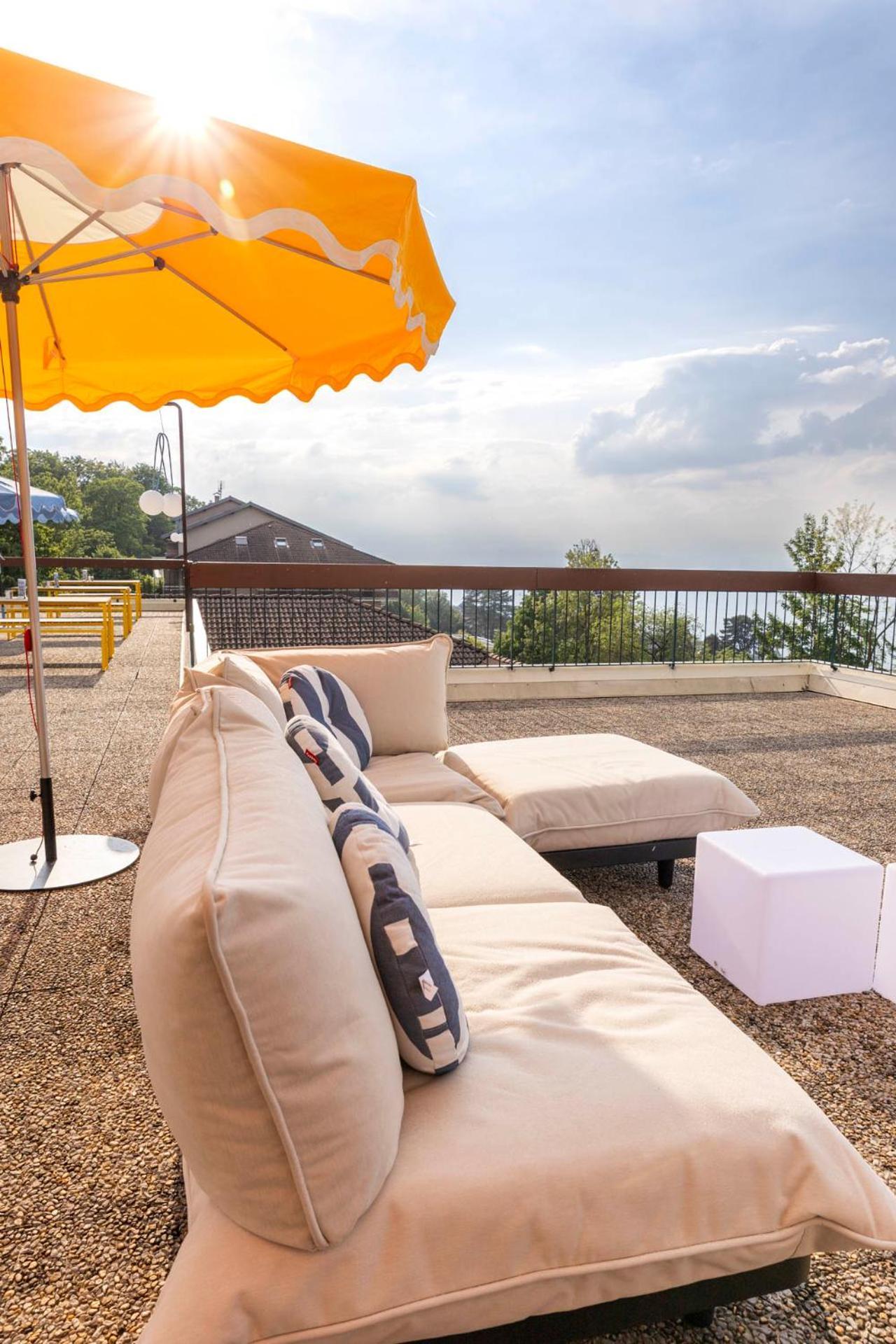 Cote Lac Hostel Evian ภายนอก รูปภาพ